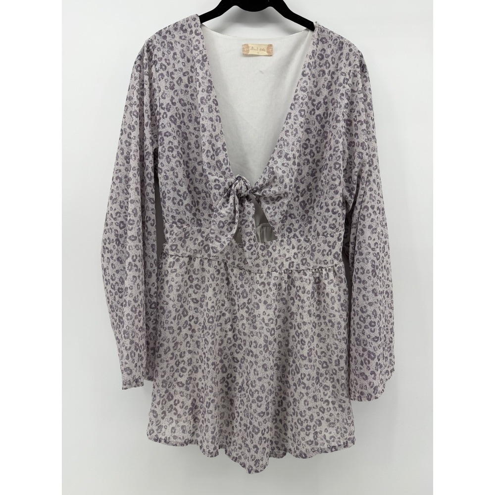 Altar'd State Leopard Print Long Sleeve Tie Front Romper Grey Small R36129-07